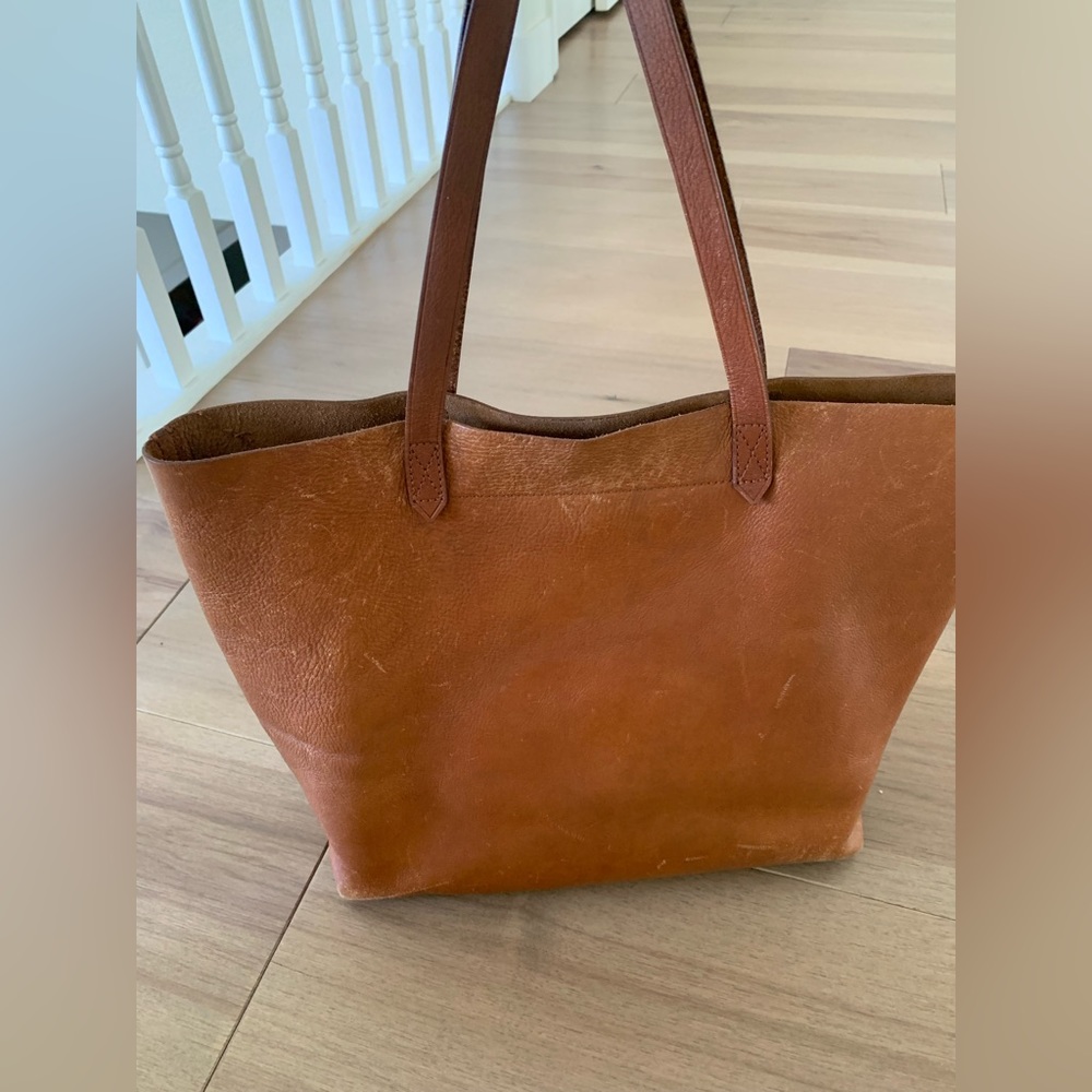Distress leather tote from madewell